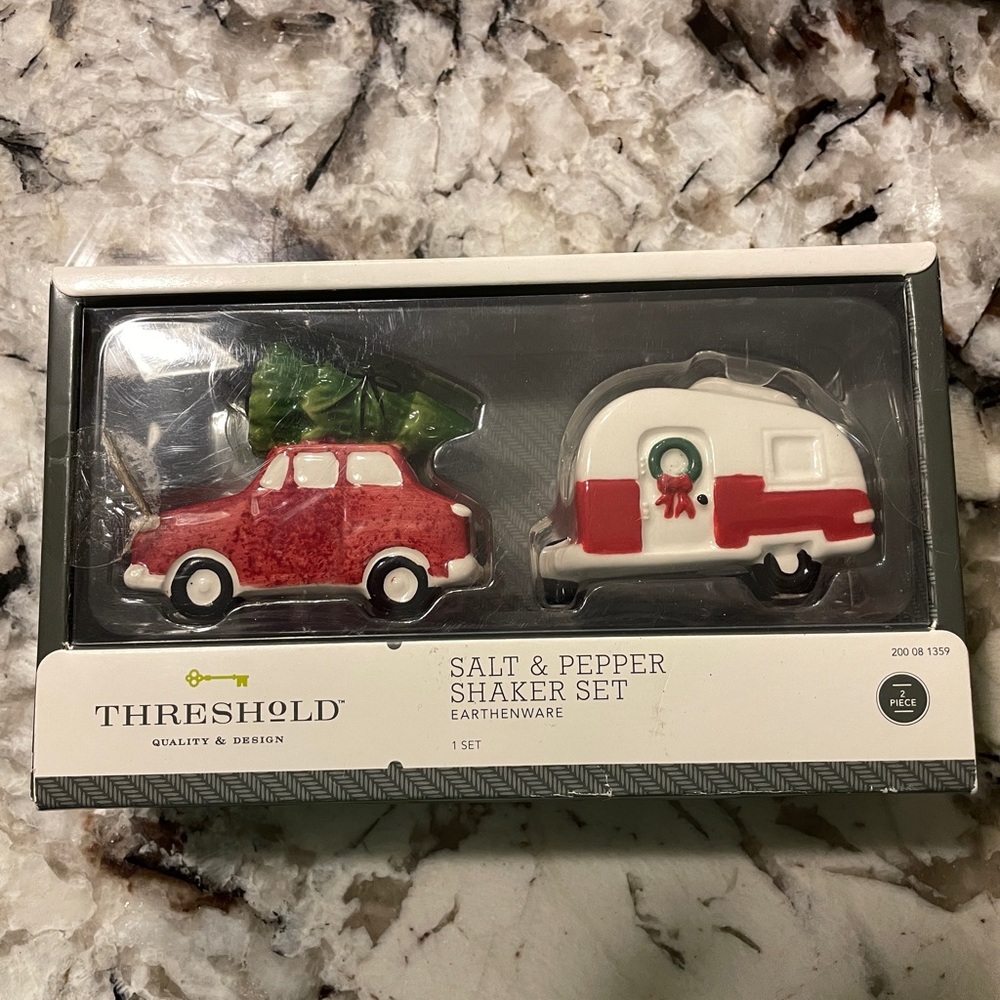 Target Threshold 2016 Christmas Red Car Tree Camper Salt Pepper Shaker Set